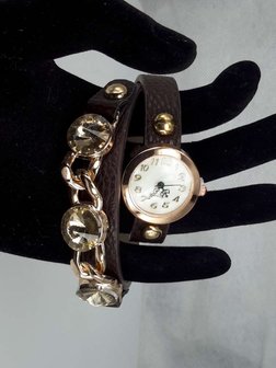 Armbandhorloge, PU leren wrap (2), goudkleur, schakelketting en 3 grote facet geslepen kristal, 5 kleuren