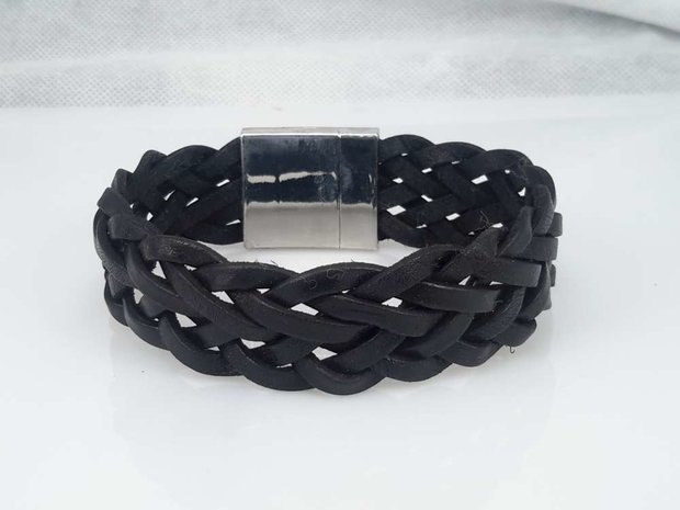 22 cm Leren armband breed, zwart, gevlochten, magneetsluiting