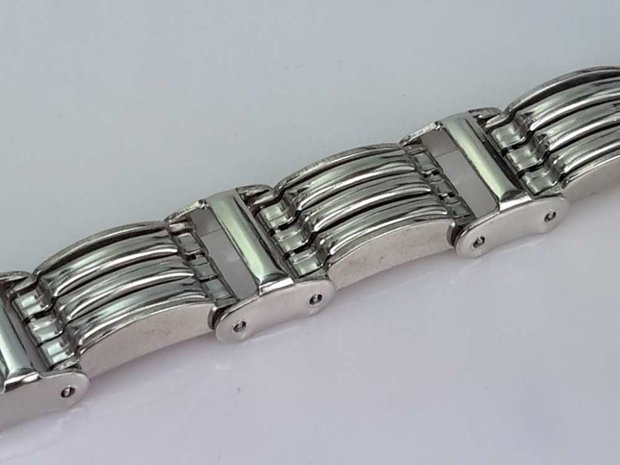 Edelstaal schakelarmband, 8 geribbelde platen schakel