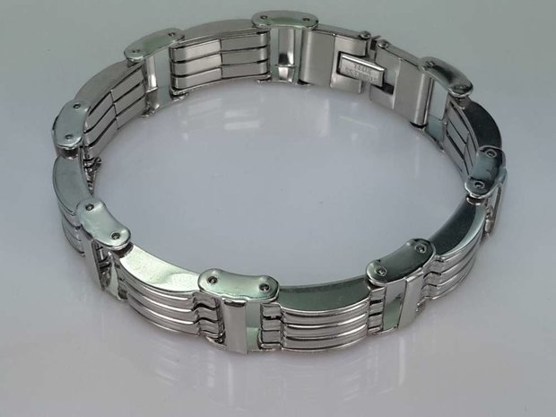 Edelstaal schakelarmband, 8 geribbelde platen schakel