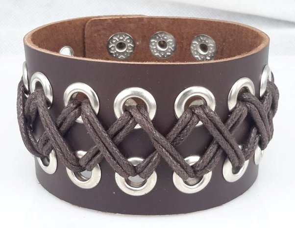 Brede Leren Armband, geveterd, bruin of zwart