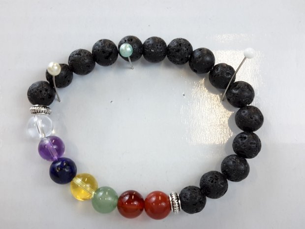 Armband Lavasteen met Chakra Edelstenen 22 kralen