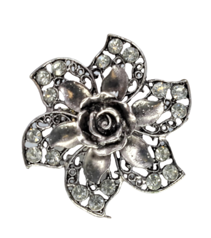 Broche voor sjaal, bloem met blad vol strass steentjes.