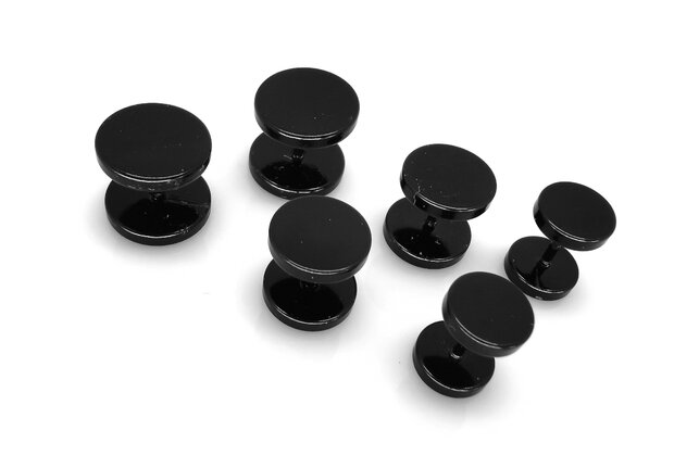 Zwarte Studs-oorbellen-Ø 8 - 10 -12 mm cool-gitzwarte coating -cool-als fake plugs.