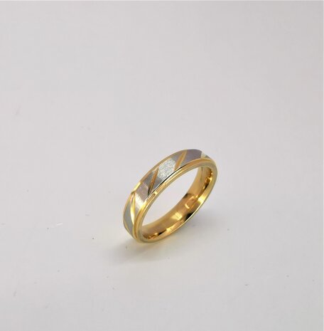 Edelstahl Ringe, Matt Silberring mit Goldstreifen und Rand. box 36st