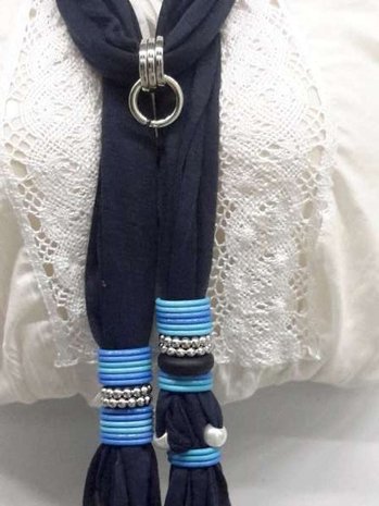 Sjaal met koppelstuk "4 ringen" div. ringen en franjes, 6 kleuren, per 6
