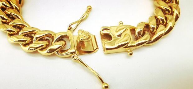 Goldfarbenes Gourmet-Gliederkettenarmband aus Stahl. L 20 cm
