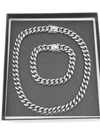 Set stalen zilverkleurige Cubaanse schakel ketting 45cm met armband 22cm.