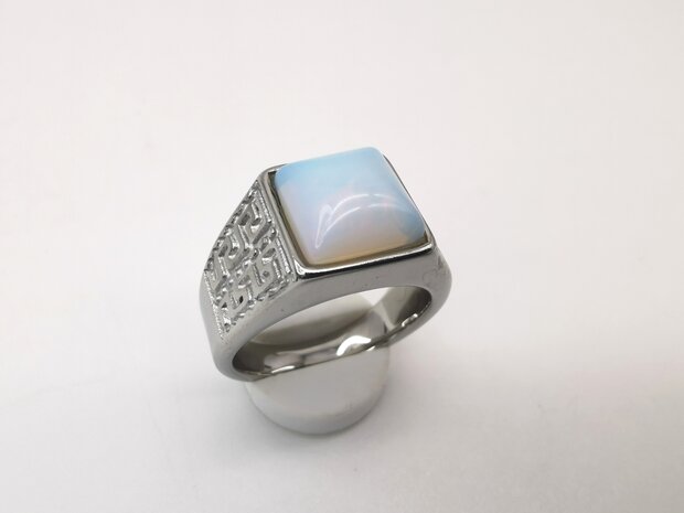 Edelstahl-Edelstein-Opal silberfarbene quadratische Ringe im griechischen Design mit Schutzstein.