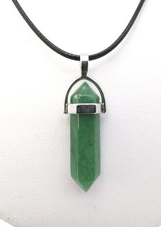 Ketting met Groene Aventurijn, edelsteenhanger, obelisk pegel