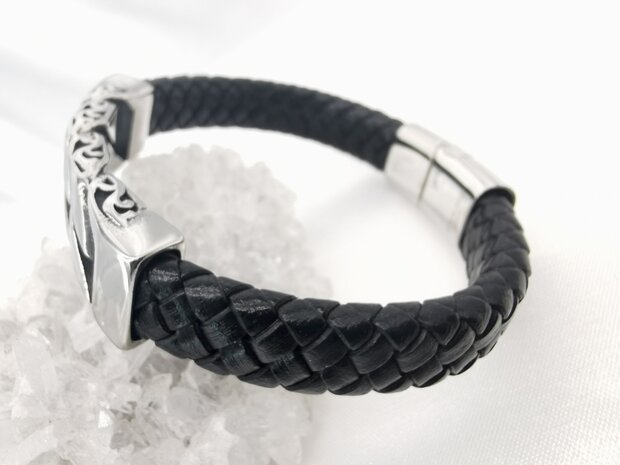 Geflochtenes Herrenarmband aus schwarzem Leder - Edelstahlplatte mit Gourmet-Gliedermotiv