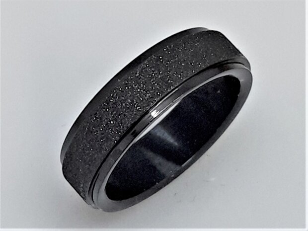 Schitterend edelstaal Stardust zwart ring 17 t/m 21 - Import & Groothandel Lili
