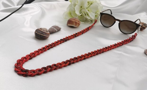 Trendige 2-in-1-Sonnenbrille/Halskette – Brillenband, Acryl-Gliederkette – L70 cm, Dunkelrot-Melange