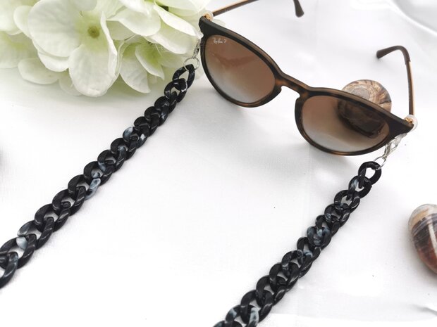 Trendige 2-in-1-Sonnenbrille/Halskette – Brillenband, Acryl-Gliederkette – L70 cm, Schwarz-Melange