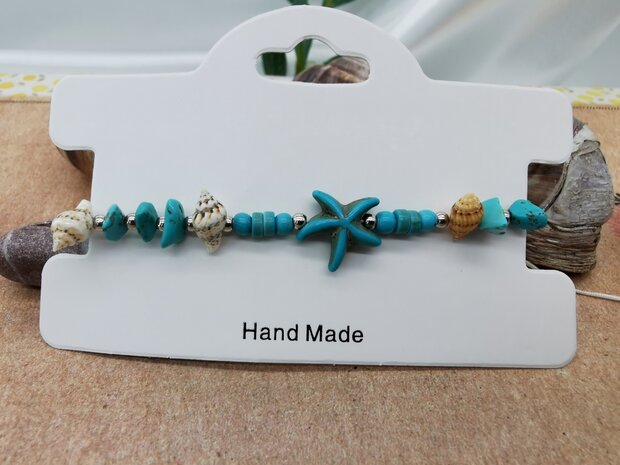 Armbandje Bohemian met turquoise edelsteen, geribde fuik Horn schelp, Zeester, wit kleur touw.