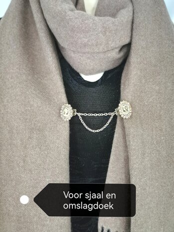 Clips met dubbel ketting, Camee met schitterde citrien kleur kristal rand in kleur antiek goud look.