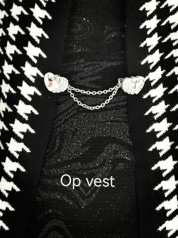 Clips met dubbel ketting, hartje met kristal en strass steentjes in kleur antiek zilver look.