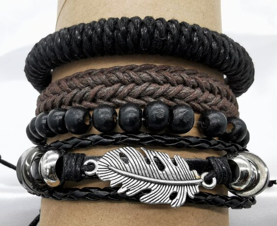 15 Set met 4 trendy van leer, kralen en touw armband. pakket 2