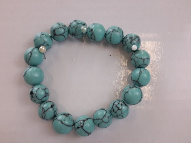 Armband Turkoois groenblauw 18 kralen van 10 mm