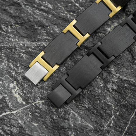 Armband Donker bruin Ebony houten L 21.5 cm, RVS tussenschakels mat zwart