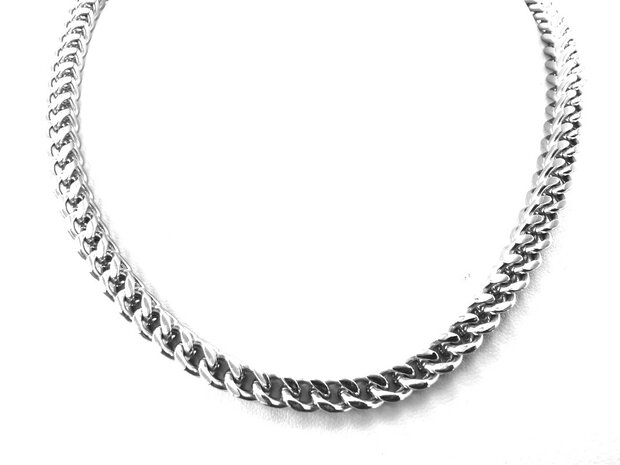 Collier zilverkleurig vierkant gourmet gevlochten. L 45 cm