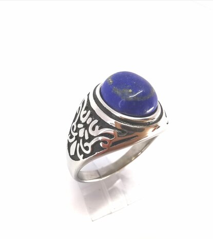 Edelstaal ovale zegelring met Lapis lazuli edelsteen maat 23