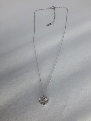 Ketting RVS met een hanger in de vorm Hartje