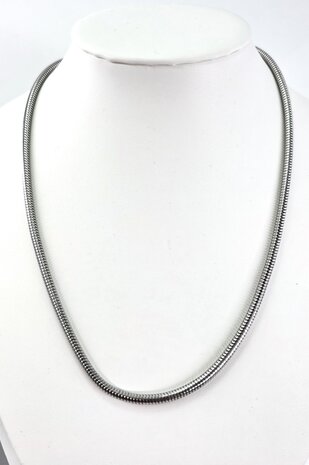 Halsketting RVS Ronde Slangenketting zilverkleur L 45cm