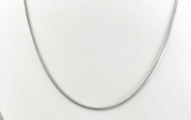 Halsketting RVS Slangen design Zilverkleur L 70cm * Br 1.2mm