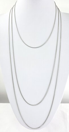 Halsketting RVS Slangen design Zilverkleur L 70cm * Br 1.2mm