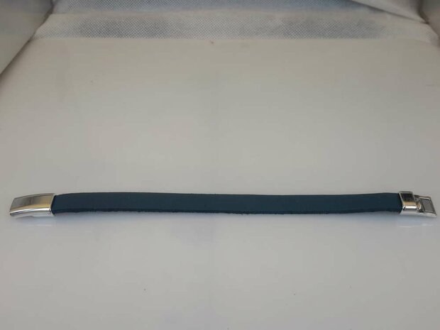 Glattes, L15,5cm Kinderarmband aus Leder, blau, schmal, mit Magnetverschluss