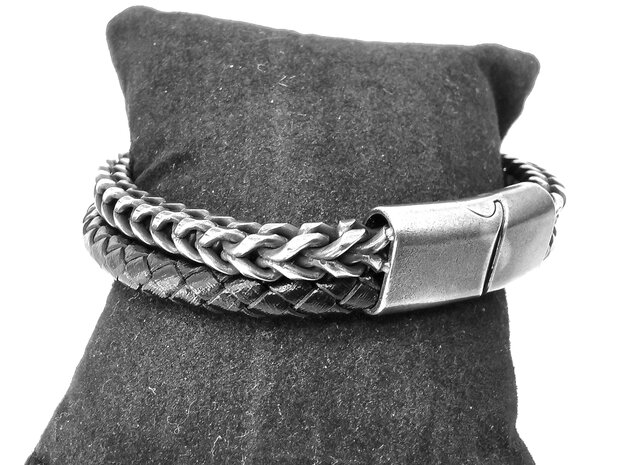 Herrenarmband aus geb&uuml;rstetem Stahl mit doppeltem Gourmet-Glied und Leder in 2 Gr&ouml;&szlig;en.