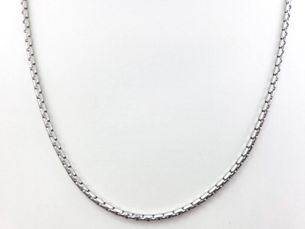 Kette &ndash; Edelstahl &ndash; L&auml;nge 43 cm * Breite 2.5 mm