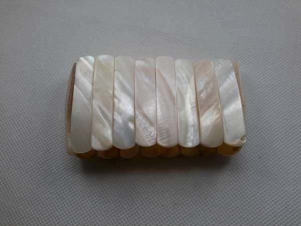 Perle Shell-Armband