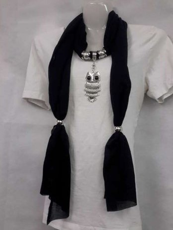 Sjaal + Uil met zwart ogen hanger, kleur: zwart,waterblauw,gebroken wit.