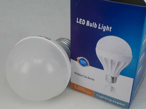 Ledlampe 5W warmweiss, E27