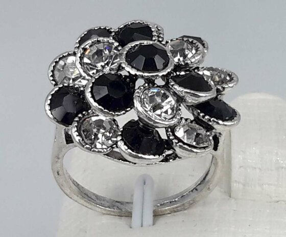 Silberfarbe Rosette Ring mit weißen und schwarzen Kristall.
