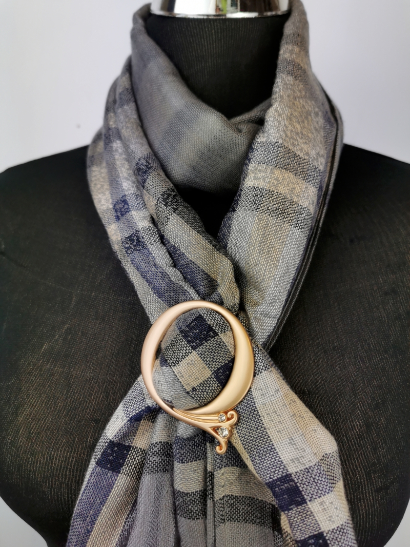 Sjaal ring, ring een sjaal/omslagdoek vast te zonder gaatjes - Import & Groothandel Lili
